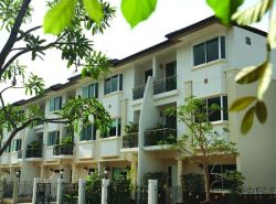 ขายด่วน ทาวน์โฮม 3 ชั้น พร้อมเฟอร์นิเจอร์ ศุภาลัย ซิตี้ รีสอร์ท ใจกลางเมือง ภูเก็ต