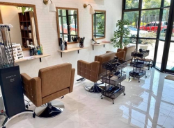 C4659 ขายอาคารพาณิชย์ 3 ชั้น พร้อมกิจการร้านเสริมสวย ตกแต่งพร้อม ทำกิจการต่อได้เลย หน้าโครงการ the connect พัฒนาการ 38 ย่านพัฒนาการ