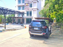 MRT วงแหวนรามอินทรา ปัญญาวิลเลจ ให้เช่าคฤหาสน์ บ้าน 3ชั้น แฟชั่นไอส์แลนด์ 4-5นอน 6น้ำ  300ตรว. 350ตรม. มีสวน จอดรถใต้หลังคา 6คัน