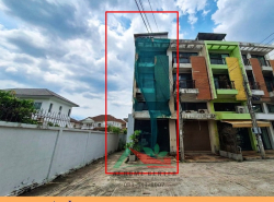 ขายถูก3.5ล้าน อาคารพาณิชย์3.5ชั้น 27ตรว. หลังริม โครงการเดอะวิลเลจ  