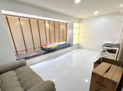 รถมือสอง อสังหาริมทรัพย์ บ้าน ปี 0 