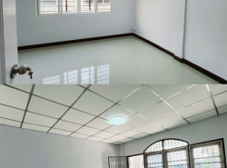 โรงเรียนยุวฑูตศึกษา ถนนเกษตร-นวมินทร์ ให้เช่าทาวน์เฮ้าส์ 2ชั้น นวลจันทร์  Central EastVille เลียบทางด่วน รพ.นวเวช   17 ตรว. 2นอน 2น้ำ 
