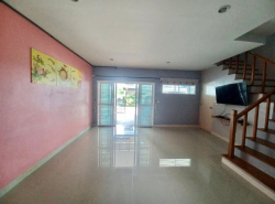 รถมือสอง อสังหาริมทรัพย์ บ้าน ปี 0 