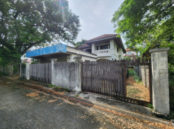 ขายบ้านเดี่ยว ขนาด 93 ตรว. 5 ห้องนอน 4 ห้องน้ำ ซ.ประชาชื่น-ปาดเกร็ด 2 ติดแกรนด์คาแนล ทิศตะวันออก  