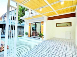 ม. พฤกษา54 คลองถนน-บางบัวทอง บ้านหลังมุม หลังบ้านเป็นสวนบรรยากาศปลอดโปร่งอากาศถ่ายเท