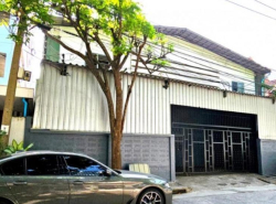 EPl-WH0791 ให้เช่าโกดัง ซอยวิภาวดีรังสิต 5 จตุจักร ใกล้ห้าแยกลาดพร้าว ขนาด 660 ตรม.  เนื้อที่ 1 งาน 65 ตร.ว.