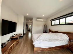 C4600 ขายบ้านเดี่ยว 2 ชั้น หมู่บ้านกรองทอง ซอยอ่อนนุช 44 (อ่อนนุช 40) ใกล้ MRT ศรีนุช, ซีคอนสแควร์