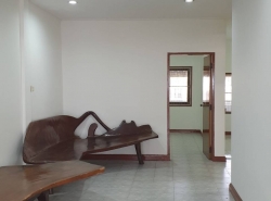 รถมือสอง อสังหาริมทรัพย์ บ้าน ปี 0 