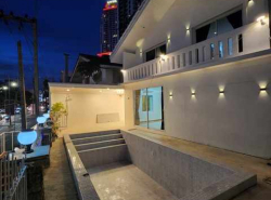 H480 ให้เช่าบ้านเดี่ยว พร้อมสระว่ายน้ำส่วนตัว ใกล้หาดจอมเทียน  5 ห้องนอน