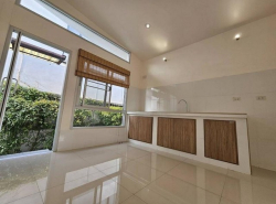 รถมือสอง อสังหาริมทรัพย์ บ้าน ปี 0 