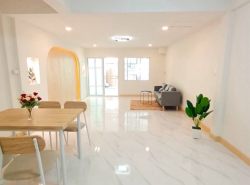 รถมือสอง อสังหาริมทรัพย์ ทาวน์เฮาส์ทาวน์โฮม ปี 0 