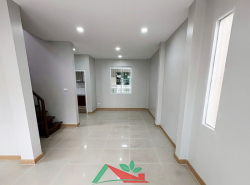 รถมือสอง อสังหาริมทรัพย์ บ้าน ปี 0 