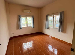 รักสัตว์ เซ็นทรัลแจ้งวัฒนะ 900 ม. บ้านเดี่ยว 3นอน  61 ตร.วา.245 ตร.ม.  คอสโมบาซาร์ 2.1 กม. ต่อรองได้  4แอร์  MRTแจ้งวัฒนะปากเกร็ด 28 0.9 กม.