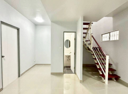 รถมือสอง อสังหาริมทรัพย์ ทาวน์เฮาส์ทาวน์โฮม ปี 0 