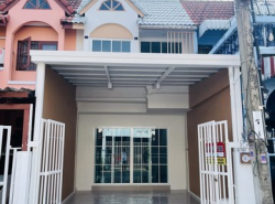 ขายบ้าน รีโนเวท ตกแต่งใหม่ทั้งหมด บ้านป้อมปราการ  อ.พระสมุทรเจดีย์ จ.สมุทรปราการ
