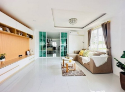 ขายทาวน์โฮม 2 ชั้น หมู่บ้านรัตนากร 18 ทำเลดี ใจกลางเมืองพัทยา บางละมุง RP-H094