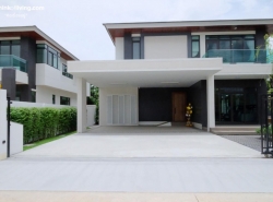 รถมือสอง อสังหาริมทรัพย์ บ้าน ปี 0 