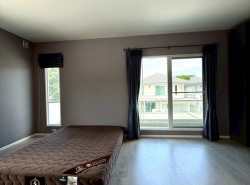 รถมือสอง อสังหาริมทรัพย์ บ้าน ปี 0 