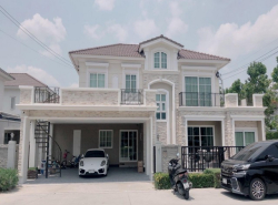 ให้เช่าบ้านเดี่ยว 2 ชั้น แปลงมุม โครงการ Grandio ลาดพร้าว - เกษตรนวมินทร์ ซอยนวมินทร์42 ด้านหน้าได้วิวสวน ตกแต่งบิ้วอินสวย