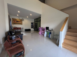 รถมือสอง อสังหาริมทรัพย์ บ้าน ปี 0 