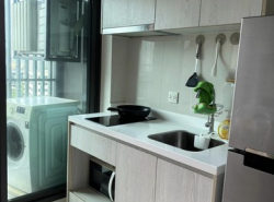 Life Sukhumvit 48 Private quiet comfortable 7th floor BTS Phra Khanong