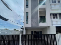 FPL1173ขายทาวน์โฮม 3 ชั้นหลังมุม 30.7 ตรว ซอยสุขุมวิท101 ซอยปุณณวิถี45 รีโนเวทใหม่ ใกล้ BTS ปุณณวิถี