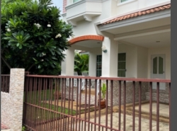 รถมือสอง อสังหาริมทรัพย์ บ้าน ปี 0 