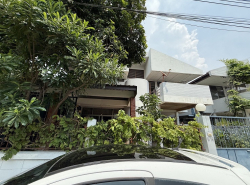 อสังหาริมทรัพย์ - บ้าน