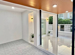 รถมือสอง อสังหาริมทรัพย์ ทาวน์เฮาส์ทาวน์โฮม ปี 0 