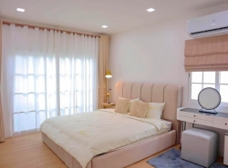 รร.นานาชาติคอนคอร์เดียนบ้วนครินทร์  ให้เช่าคฤหาสน์  2 ชั้น 45ตรว.อิเกีย บางนา 3.5 กม. 165ตรม. Grandio Bangna Km.5 4นอน 5น้ำ 2จอดรถ 5แอร์ 