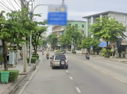 VLM 865.3  ขายที่ดิน  ซอยนาคนิวาส  แขวงลาดพร้าว เขตลาดพร้าว  เนื้อที่ 4 ไร่ ตารางวาละ : 100,000 บาท