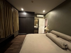 For rent Chewathai Ratchaprarop 2 bedroom close to King power and BTS