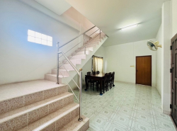 รถมือสอง อสังหาริมทรัพย์ ที่ดิน ปี 0 