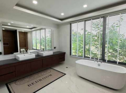 รถมือสอง อสังหาริมทรัพย์ บ้าน ปี 0 