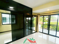 รถมือสอง อสังหาริมทรัพย์ บ้าน ปี 0 