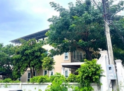 รถมือสอง อสังหาริมทรัพย์ บ้าน ปี 0 