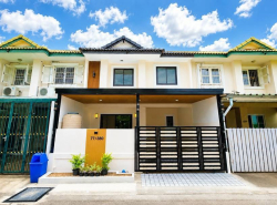 ขายทาวน์เฮาส์ 2 ชั้น พฤกษา 30/1 บ้านหน้ากว้าง 6 เมตร รีโนเวทใหม่พร้อมอ