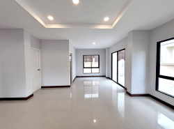 รถมือสอง อสังหาริมทรัพย์ บ้าน ปี 0 