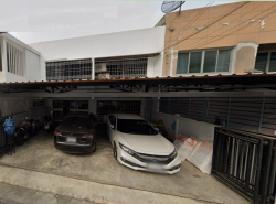 ขาย ทาวน์โฮม ใกล้ MRT ลาดพร้าวเพียง 550 เมตร หมู่บ้านศุภฤกษ์ 200 ตรม 38 ตรว เหมาะสำหรับ พักอาศัยและทำออฟฟิศ ตอบโจทย์ทุกไลฟ์สไตล์