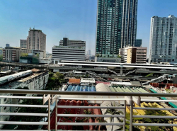 ขายด่วน ราคาพิเศษสุดBaanKlangKrung Siam - Pathumwan ห้องรีโนเวทใหม่ ตกแต่งใหม่ทั้งหมด