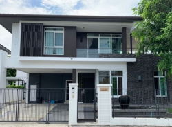 บ้านเดี่ยวหลังใหญ่ ในโครงการ สีวลี เลควิว แม่เหียะ 