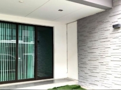 ให้เช่าโฮมออฟฟิศ โครงการ Plex บางนา เหมาะพักอาศัย ทำออฟฟิศจดบริษัทได้