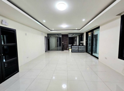 รถมือสอง อสังหาริมทรัพย์ บ้าน ปี 0 