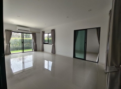 รถมือสอง อสังหาริมทรัพย์ บ้าน ปี 0 