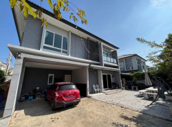 ให้เช่าบ้านเดี่ียวเซ็นโทรบางนา-รามคำแหง2 บ้านพร้อมเฟอร์นิจอร์ พร้อมพักอาศัย ใกล้โรงเรียนสาธิตราม2 เมกะบางนา  ดีแคทลอน ด่วนบูรพาวิถี