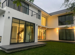รถมือสอง อสังหาริมทรัพย์ บ้าน ปี 0 