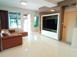 รถมือสอง อสังหาริมทรัพย์ บ้าน ปี 0 