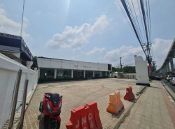 รถมือสอง อสังหาริมทรัพย์ สำนักงาน ปี 0 