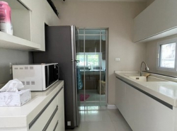 LVPP52861 ขาย บ้านใน หมู่บ้านมัณฑนา พระราม 9-ศรีนครินทร์ ทำเลในเมือง ทุกความสะดวกสบาย บนทำเลศักยภาพ ที่เหนือกว่า