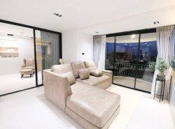 Condo for sale Modern Luxury Penthouse Hillside Plaza  Condotel 4 Chang Phueak Mueang Chiang Mai size 90 sq.m.
